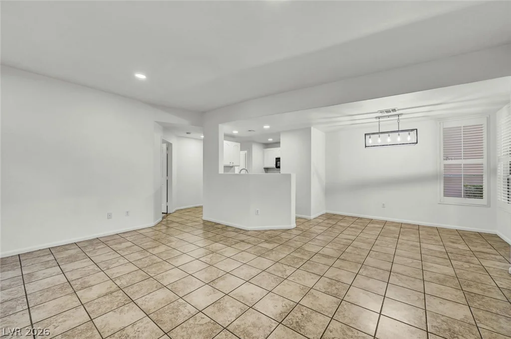 2050 Warm Springs, Henderson, NV 89014