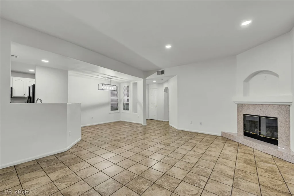 2050 Warm Springs, Henderson, NV 89014