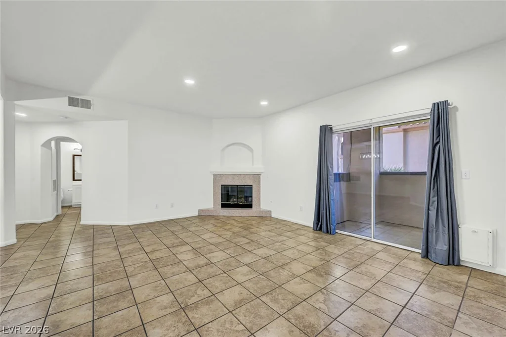 2050 Warm Springs, Henderson, NV 89014