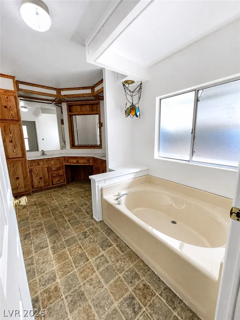 595 Lake Michigan, Boulder City, NV 89005