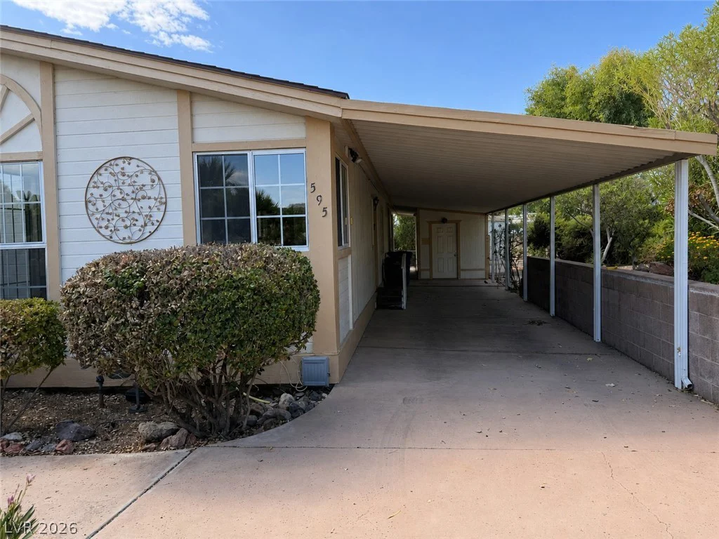 595 Lake Michigan, Boulder City, NV 89005