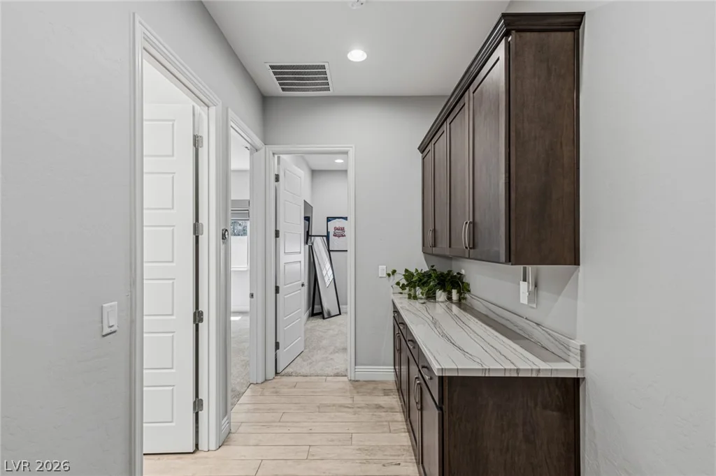 6957 Rainstone, Las Vegas, NV 89148