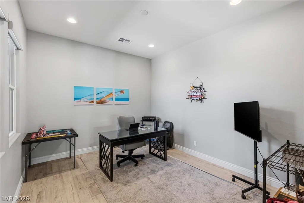 6957 Rainstone, Las Vegas, NV 89148