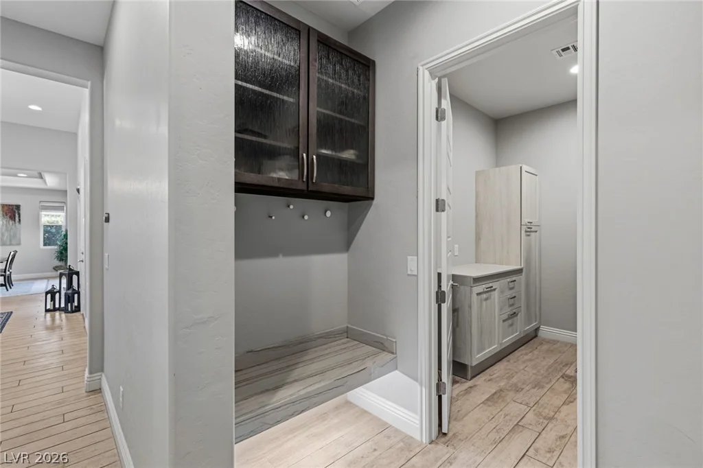 6957 Rainstone, Las Vegas, NV 89148