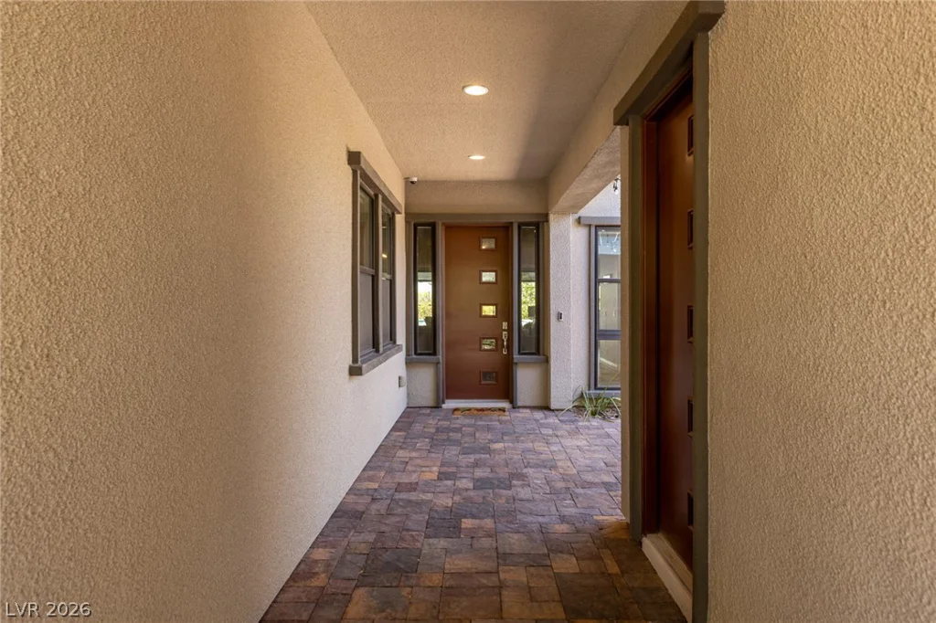 6957 Rainstone, Las Vegas, NV 89148