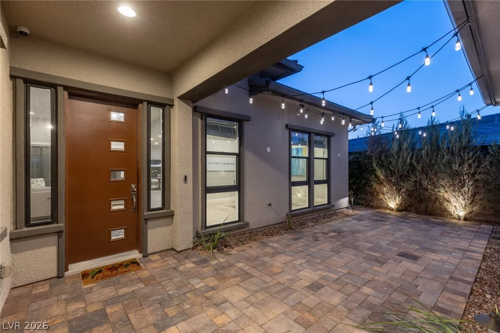 6957 Rainstone, Las Vegas, NV 89148