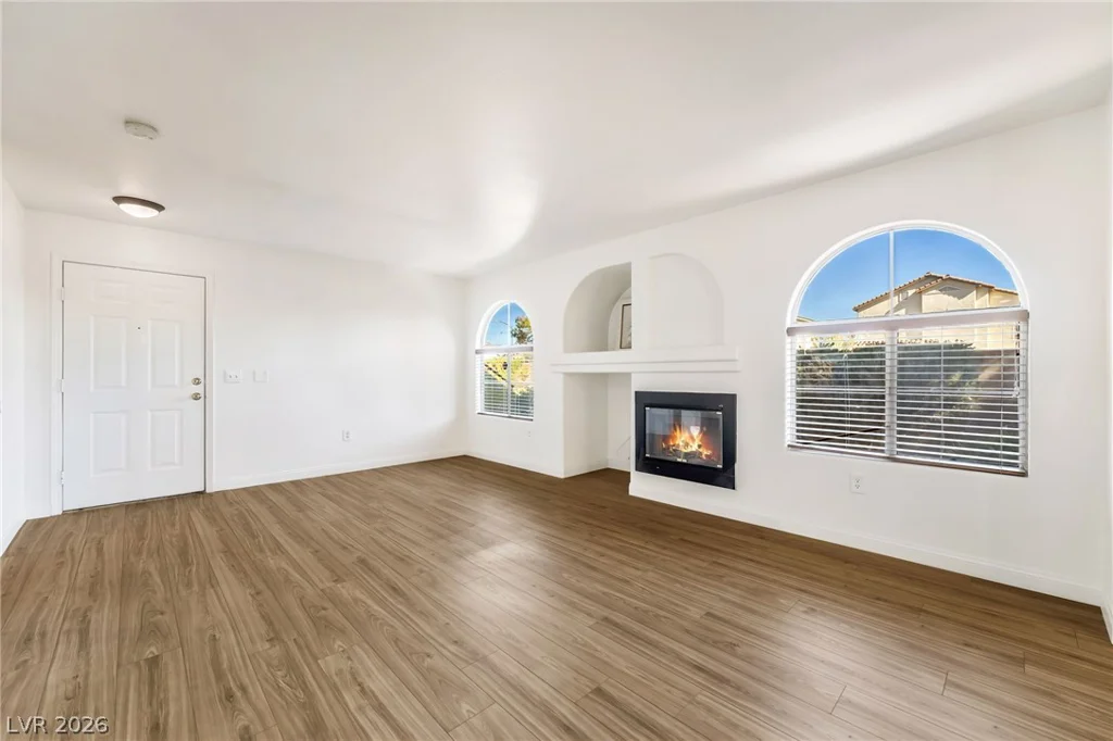 7950 Flamingo, Las Vegas, NV 89147
