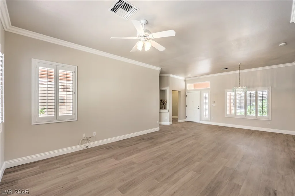 10700 Grand Cypress, Las Vegas, NV 89134