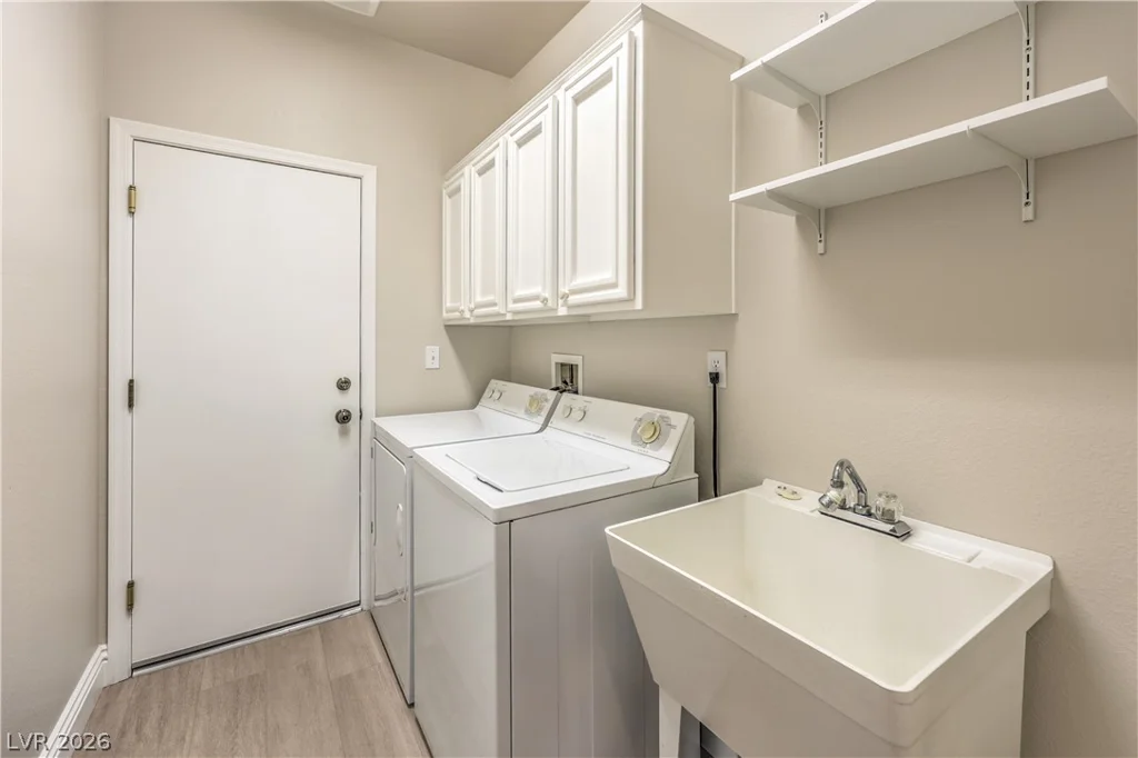 10700 Grand Cypress, Las Vegas, NV 89134