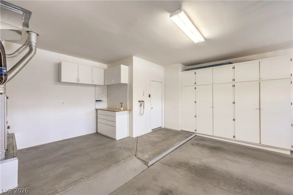 10700 Grand Cypress, Las Vegas, NV 89134