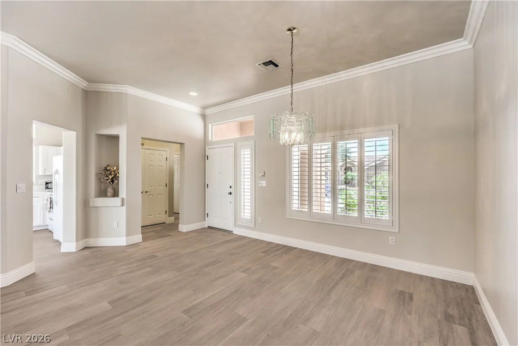 10700 Grand Cypress, Las Vegas, NV 89134