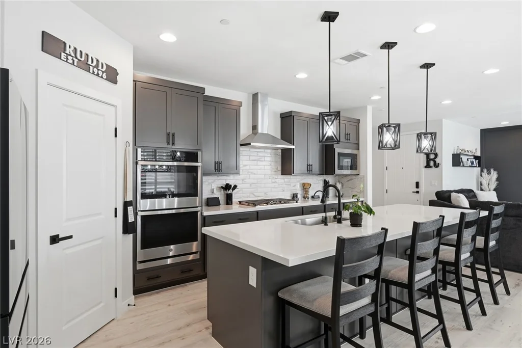 9380 Lunar Ray, Las Vegas, NV 89143