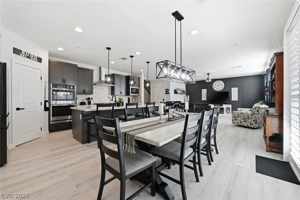 9380 Lunar Ray, Las Vegas, NV 89143