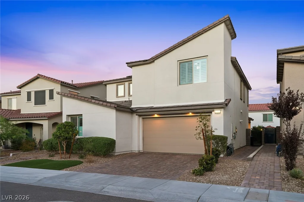 9380 Lunar Ray, Las Vegas, NV 89143