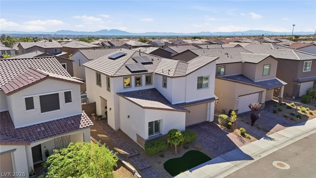 9380 Lunar Ray, Las Vegas, NV 89143