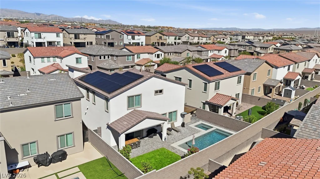 9380 Lunar Ray, Las Vegas, NV 89143
