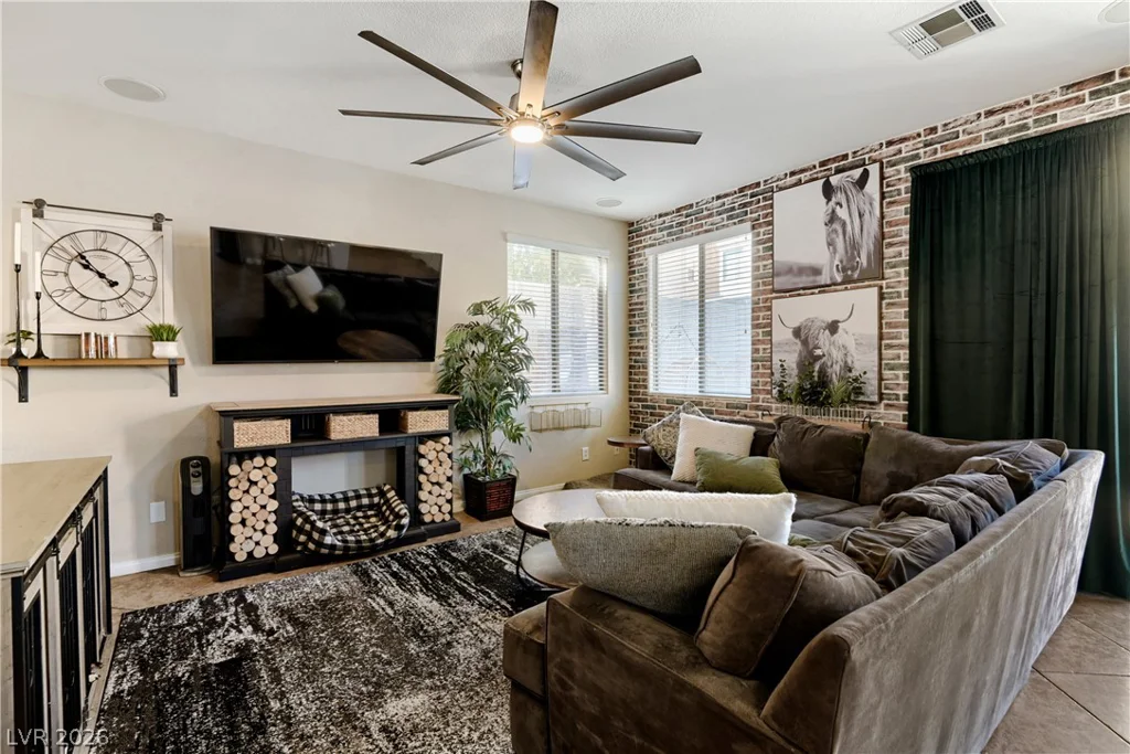 9008 Townbridge, Las Vegas, NV 89149