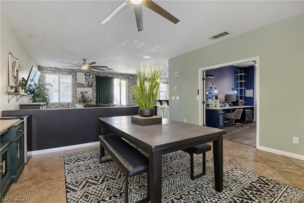 9008 Townbridge, Las Vegas, NV 89149
