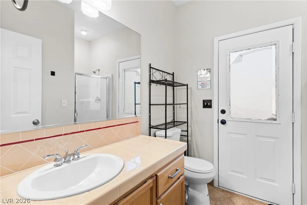 6117 Starpoint, North Las Vegas, NV 89031