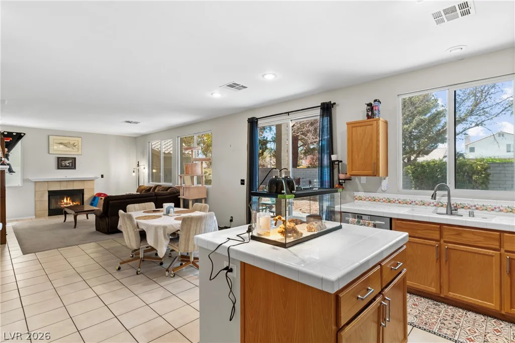 6117 Starpoint, North Las Vegas, NV 89031