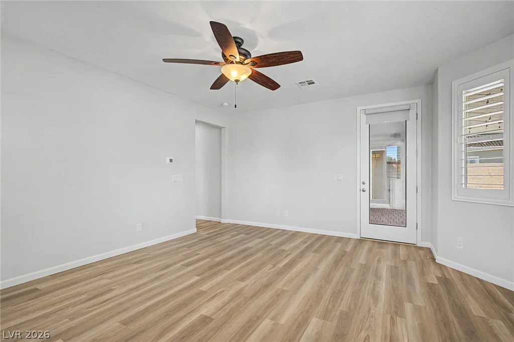 4818 Al Carrison, Las Vegas, NV 89149