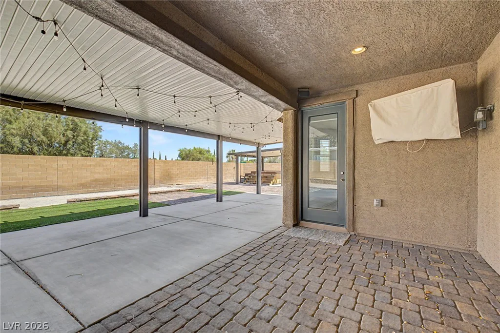 4818 Al Carrison, Las Vegas, NV 89149