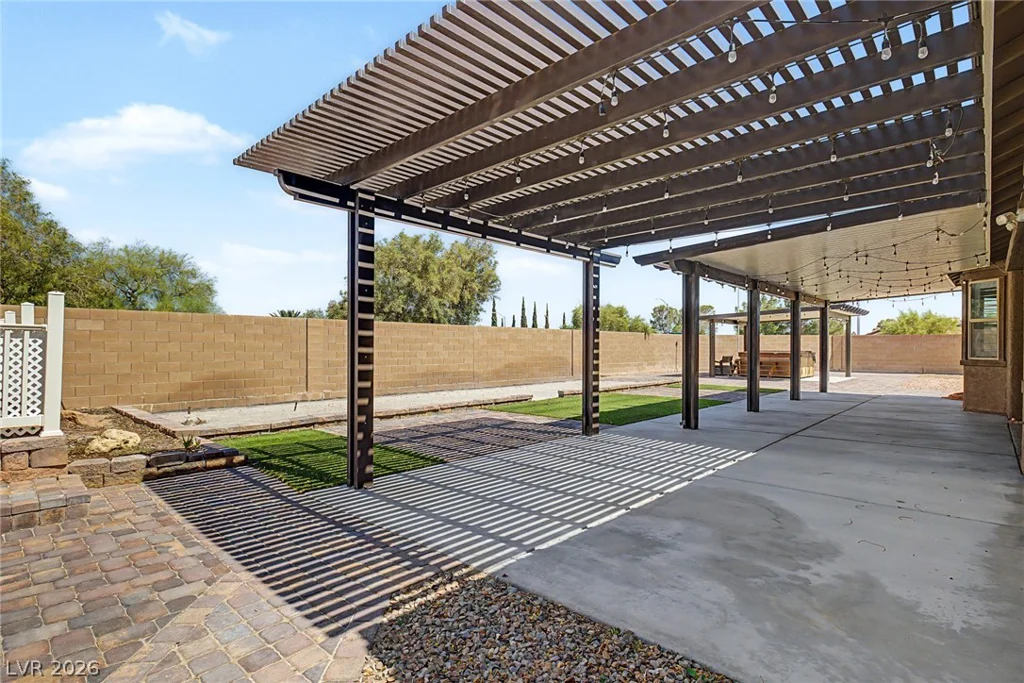 4818 Al Carrison, Las Vegas, NV 89149