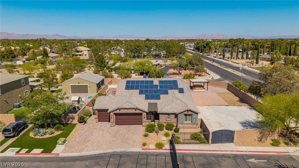 4818 Al Carrison, Las Vegas, NV 89149