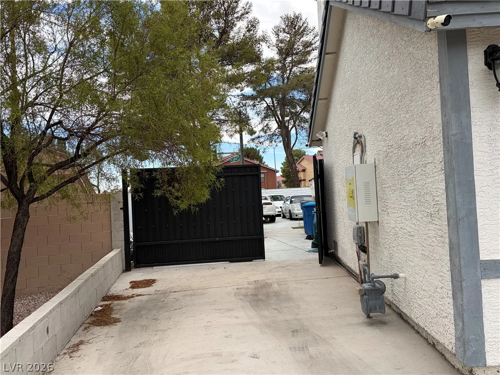 8765 Beluga, Las Vegas, NV 89117