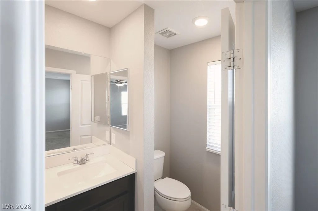 5322 Lazy Breeze, Las Vegas, NV 89118