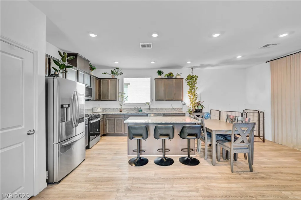 6830 Camino Real, North Las Vegas, NV 89086