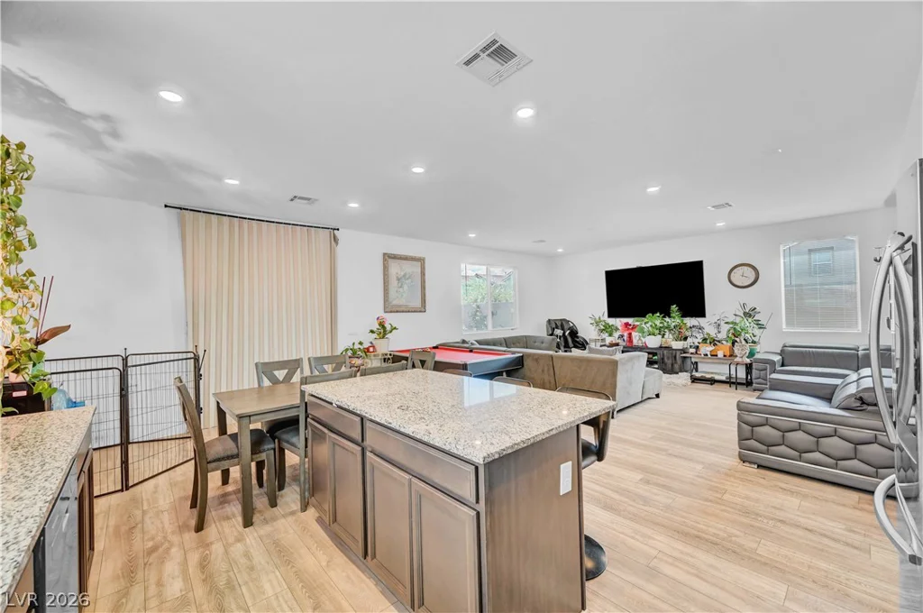 6830 Camino Real, North Las Vegas, NV 89086
