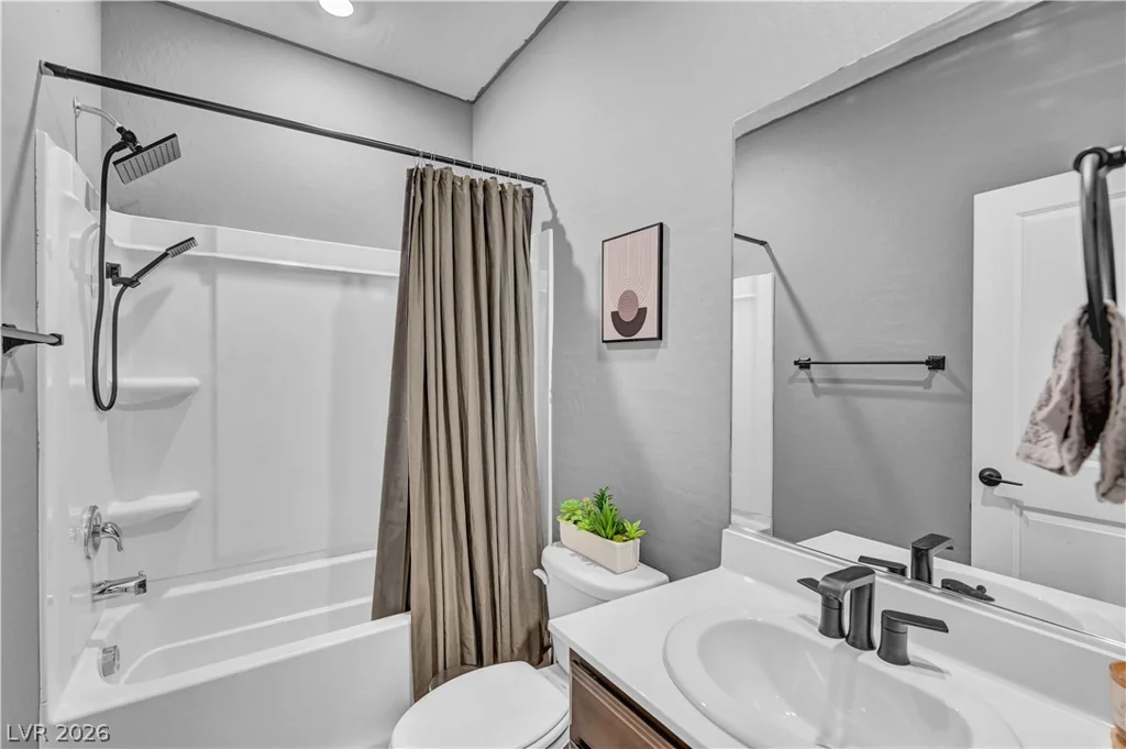 6830 Camino Real, North Las Vegas, NV 89086