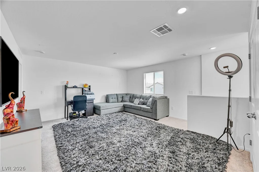 6830 Camino Real, North Las Vegas, NV 89086