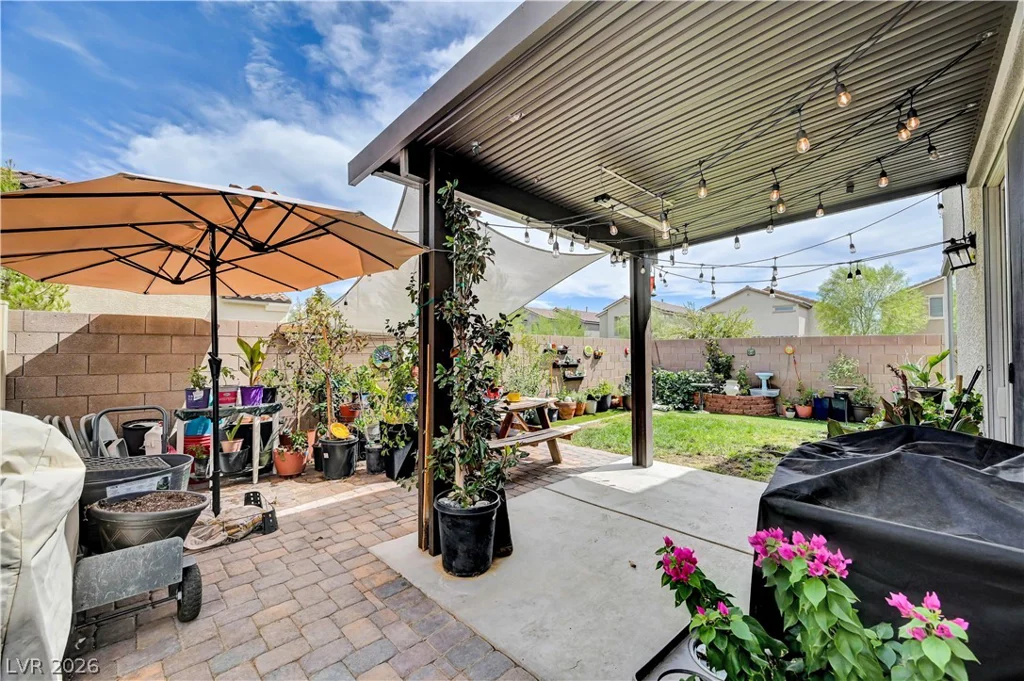 6830 Camino Real, North Las Vegas, NV 89086