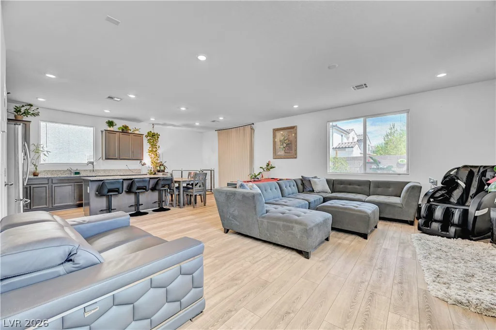 6830 Camino Real, North Las Vegas, NV 89086