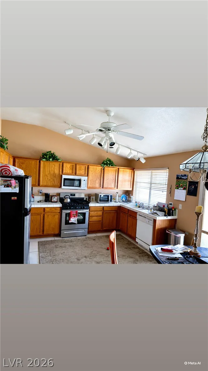 708 Canyon Country, Henderson, NV 89002