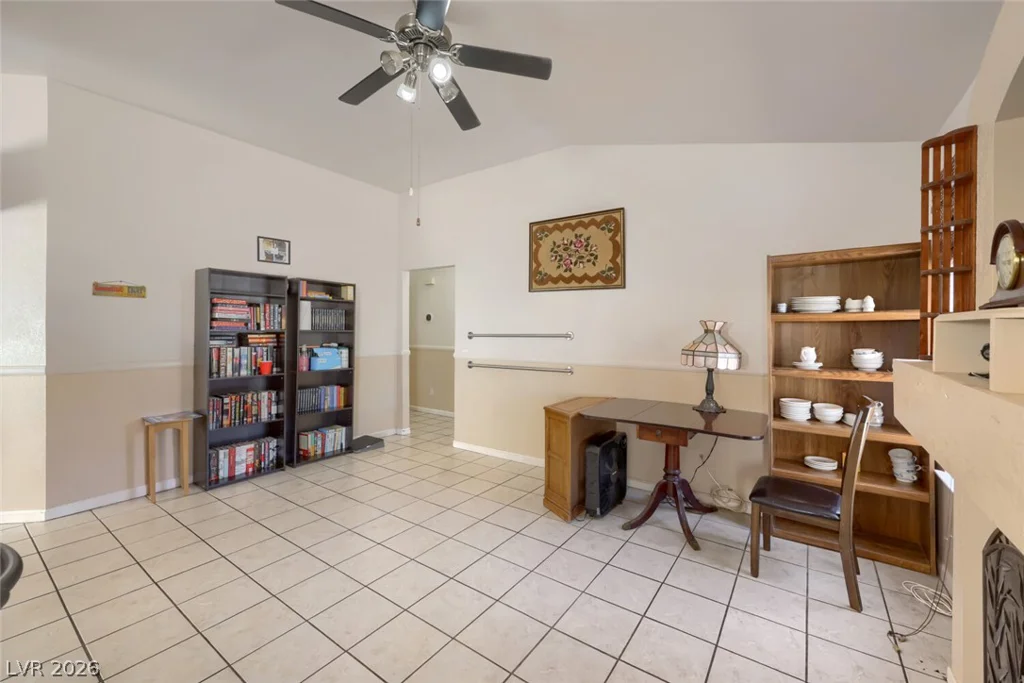 262 Lilium, Henderson, NV 89015