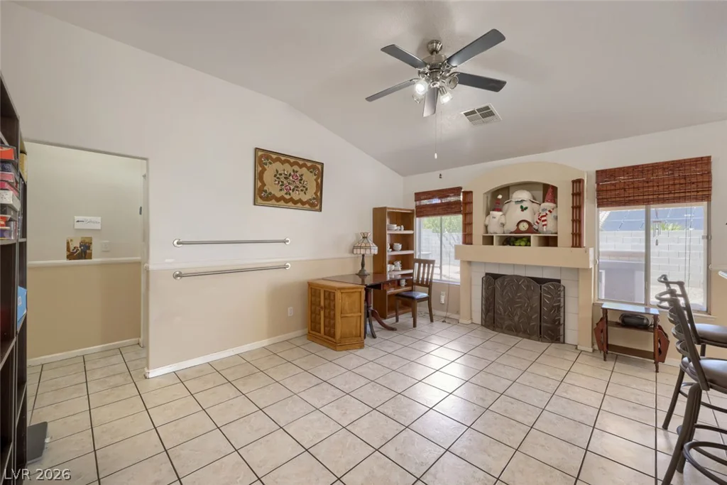 262 Lilium, Henderson, NV 89015