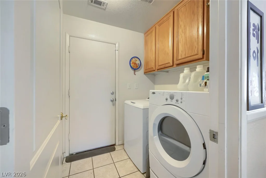 262 Lilium, Henderson, NV 89015