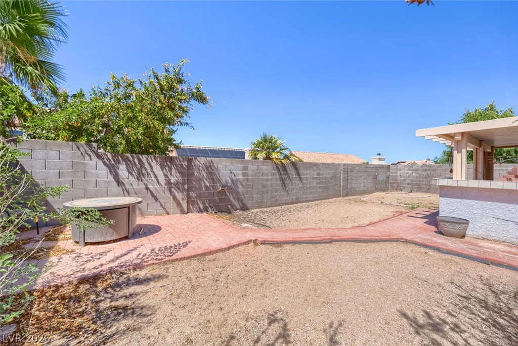 262 Lilium, Henderson, NV 89015