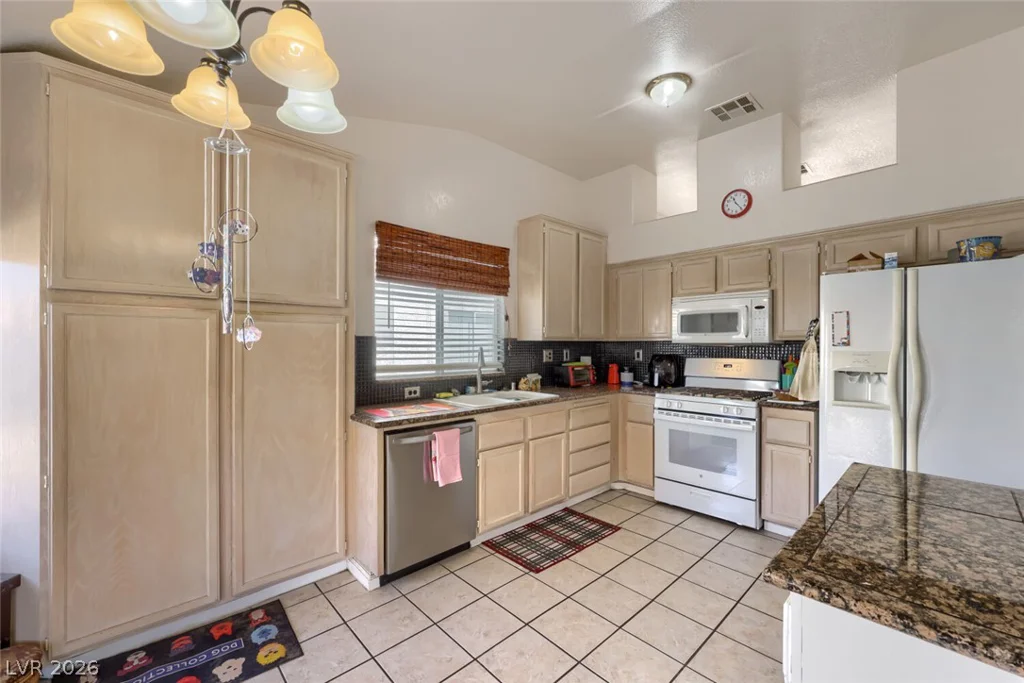 262 Lilium, Henderson, NV 89015