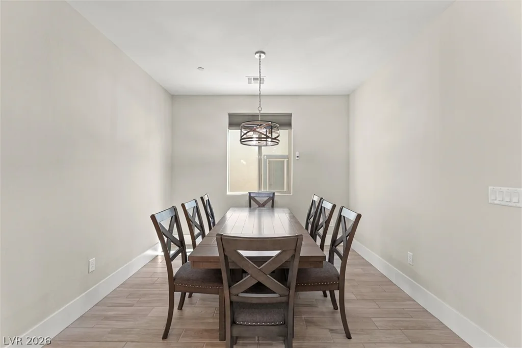 9584 Sard, Las Vegas, NV 89143