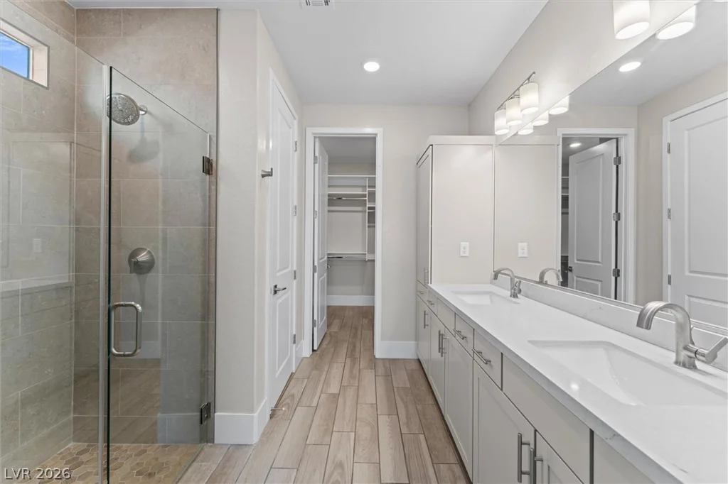 9584 Sard, Las Vegas, NV 89143