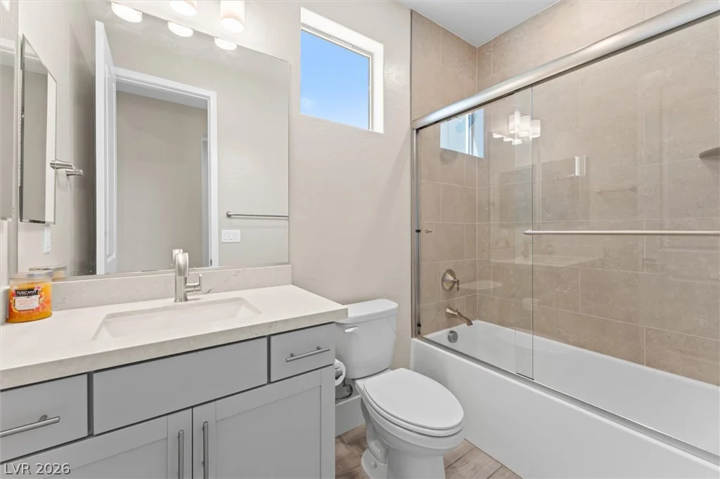 9584 Sard, Las Vegas, NV 89143