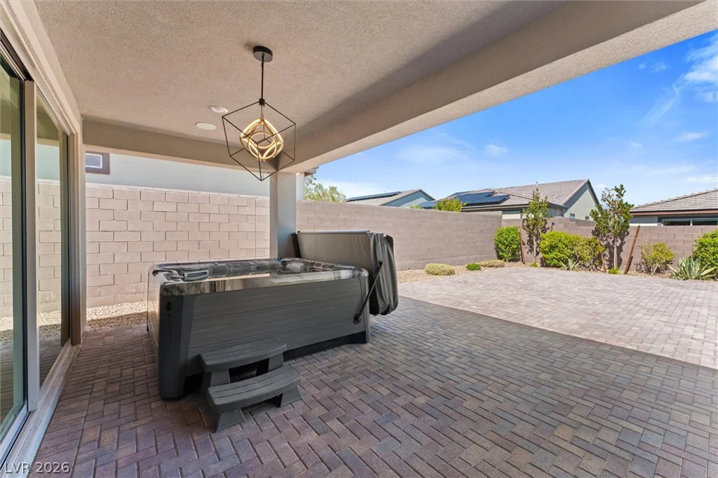 9584 Sard, Las Vegas, NV 89143