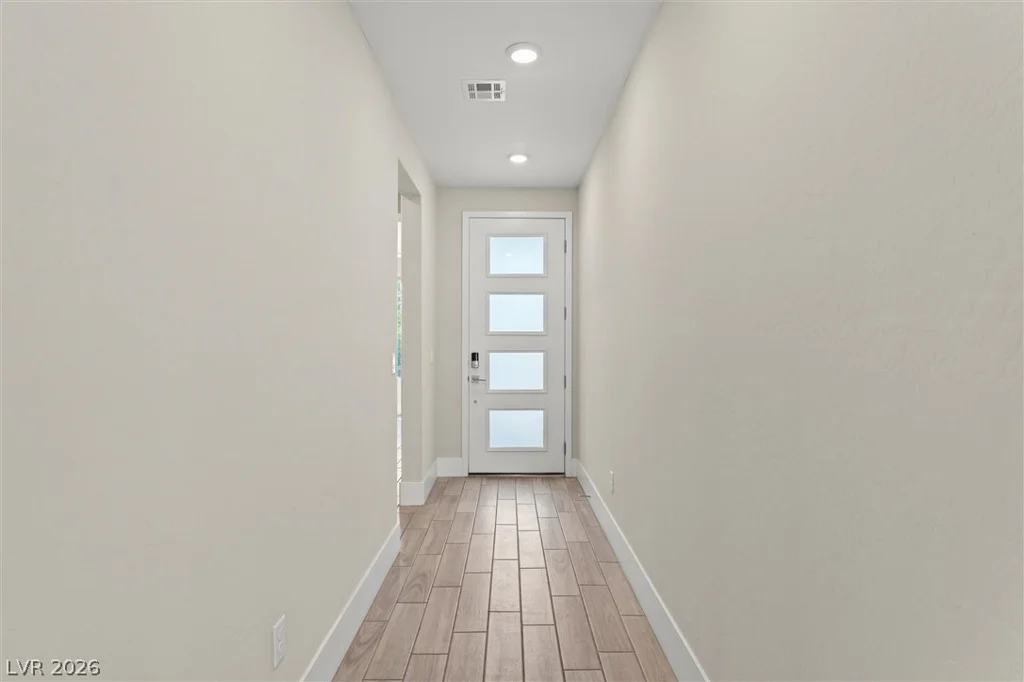 9584 Sard, Las Vegas, NV 89143