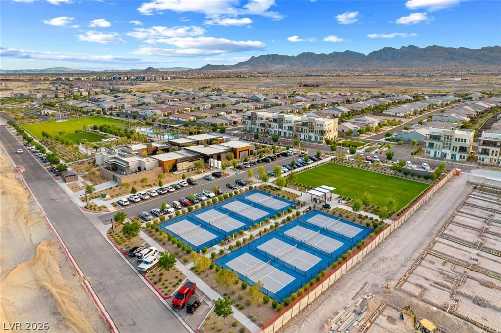 9584 Sard, Las Vegas, NV 89143