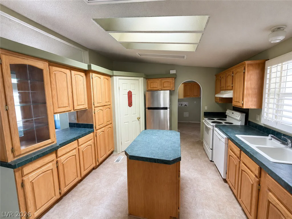 5561 Doubletree, Pahrump, NV 89061
