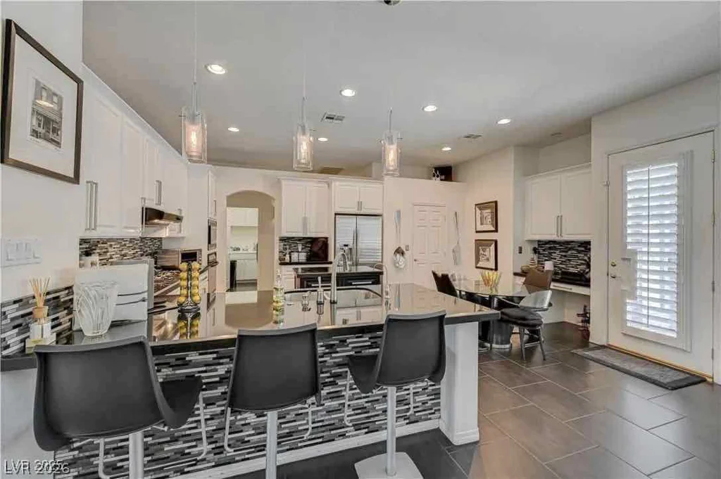 1413 Pine Leaf, Las Vegas, NV 89144